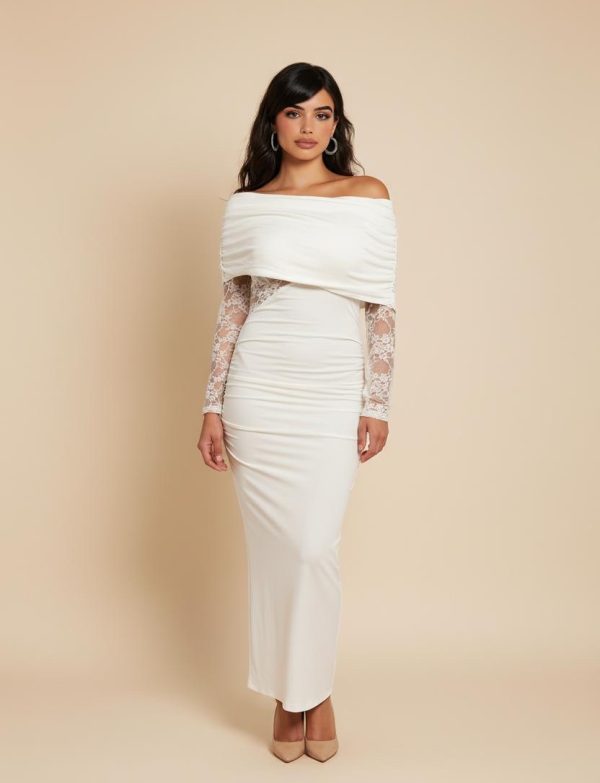 Robe blanche à manches longues, asymétrique aux épaules, avec plissés…